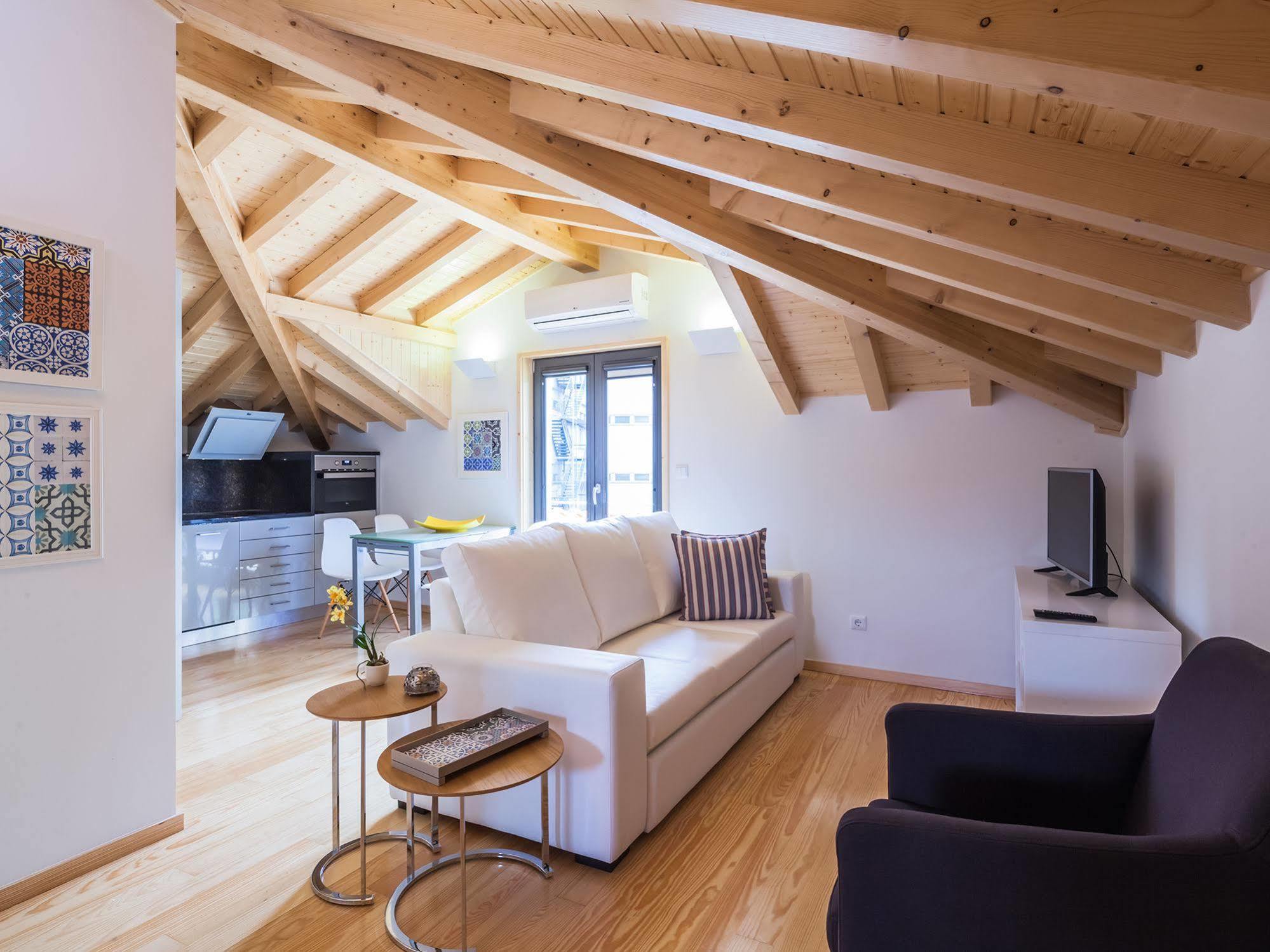 Insitu Trindade By Guestify Apartment Порто Екстериор снимка